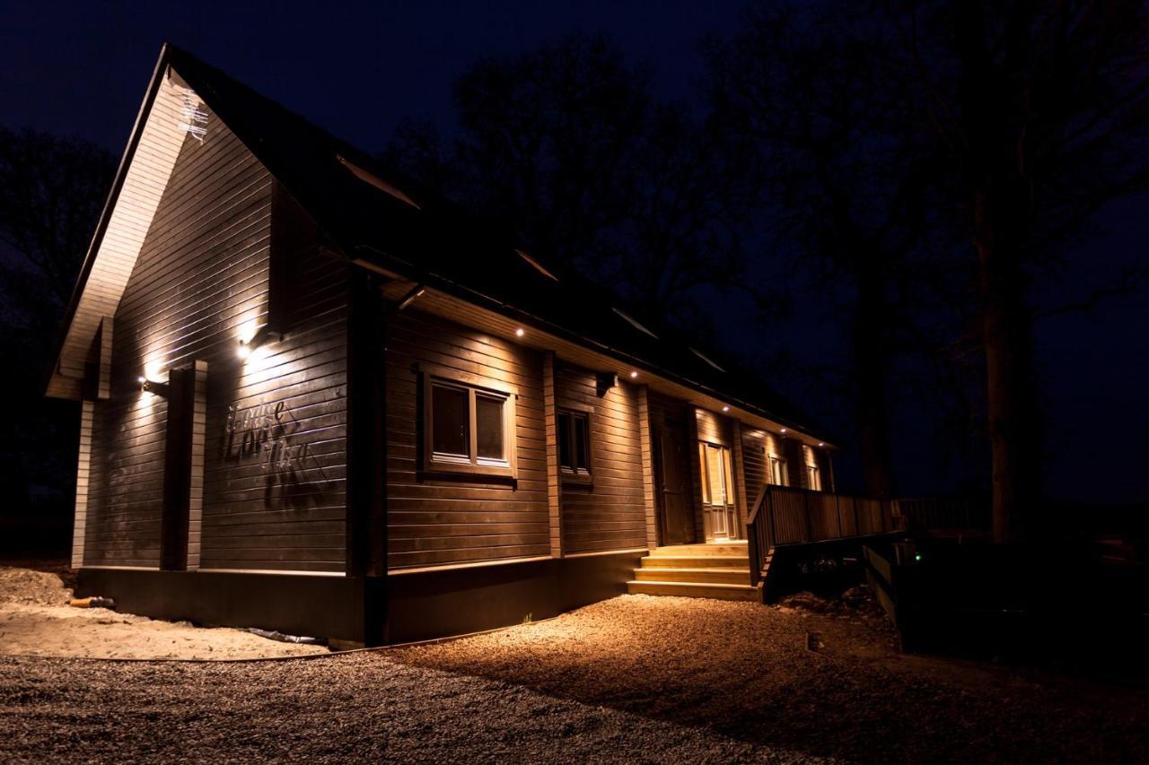 Ilodge Ultra Louth  Exteriör bild